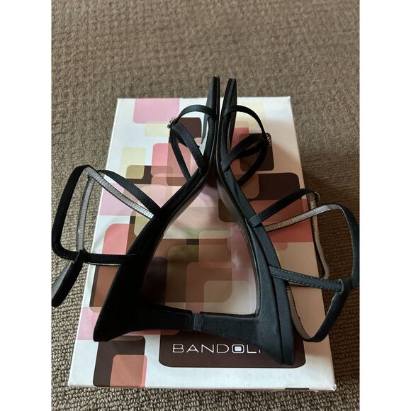Bandolino Bdobex Black Satin Sandal Heel Size 7 - Picture 4 of 8